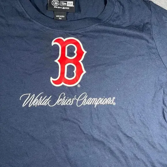 New Boston Red Sox Woman’s Medium 9x World Series Champions Woman Cropped TShirt - Picture 3 of 7